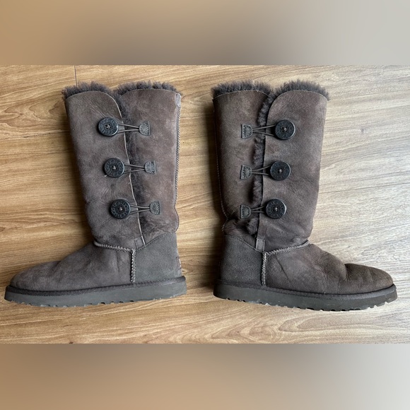 Bailey Button Triplet II Boot - Picture 1 of 6